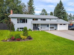 2910 Wildwood Crescent Prince George, BC V2K 3J3