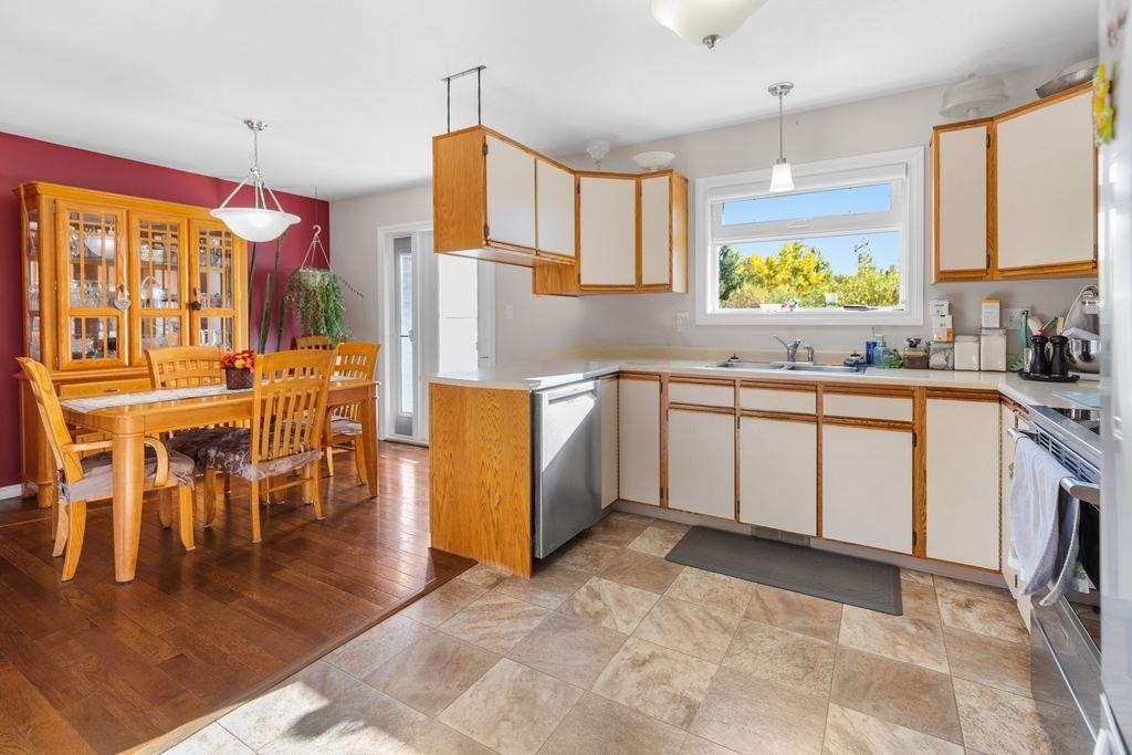 5833 Moledo Place, Prince George, BC