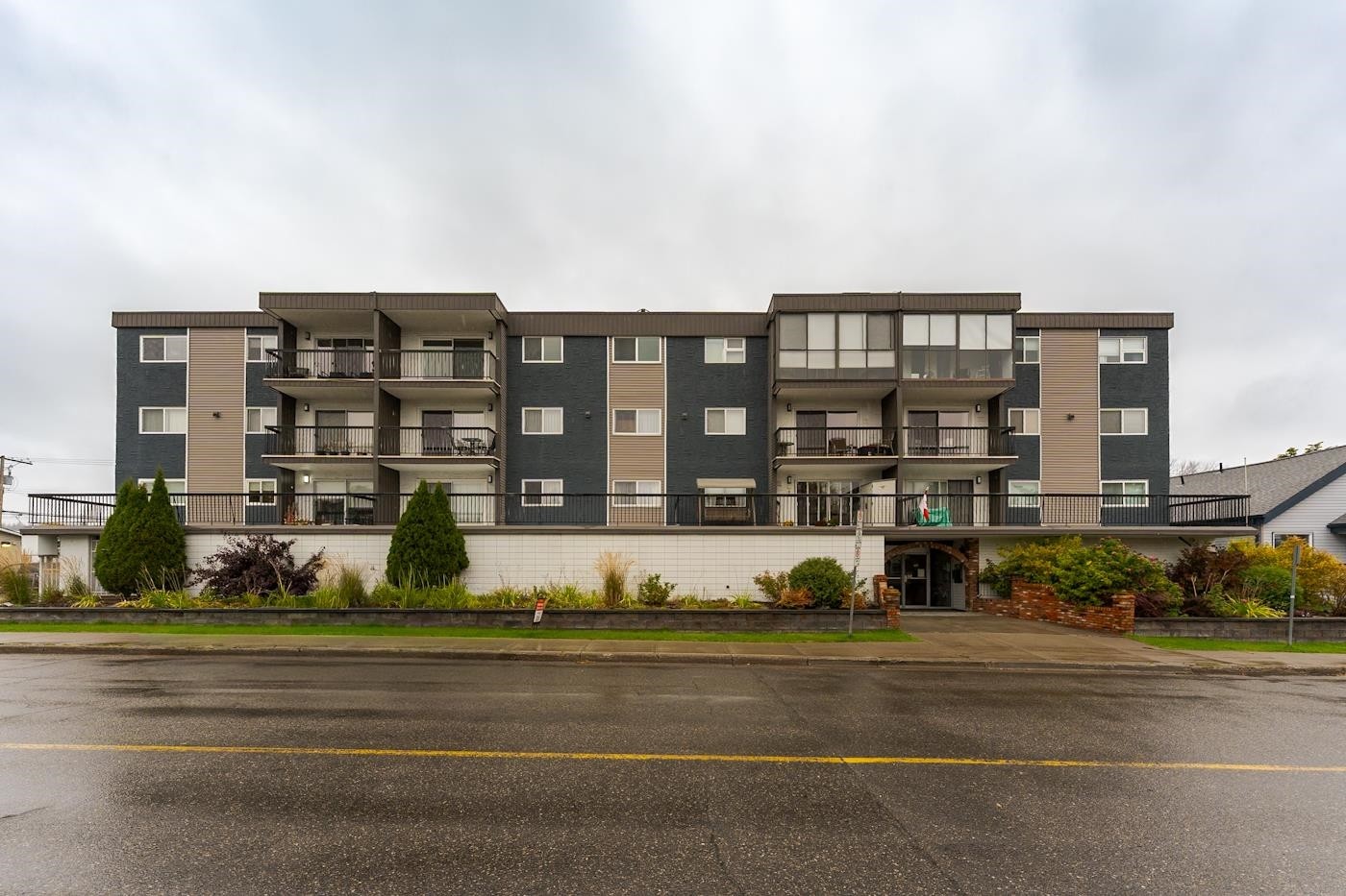 106-1654 10Th Avenue, Prince George, BC