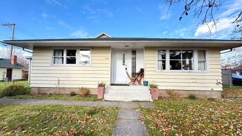 585 Alward Street  Prince George, BC V2M 2E4