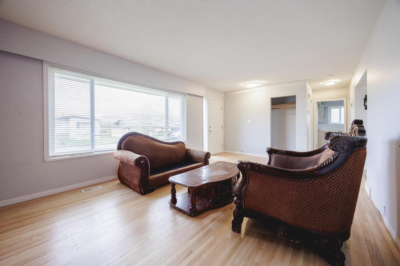 8585 Howard Crescent, Chilliwack, BC