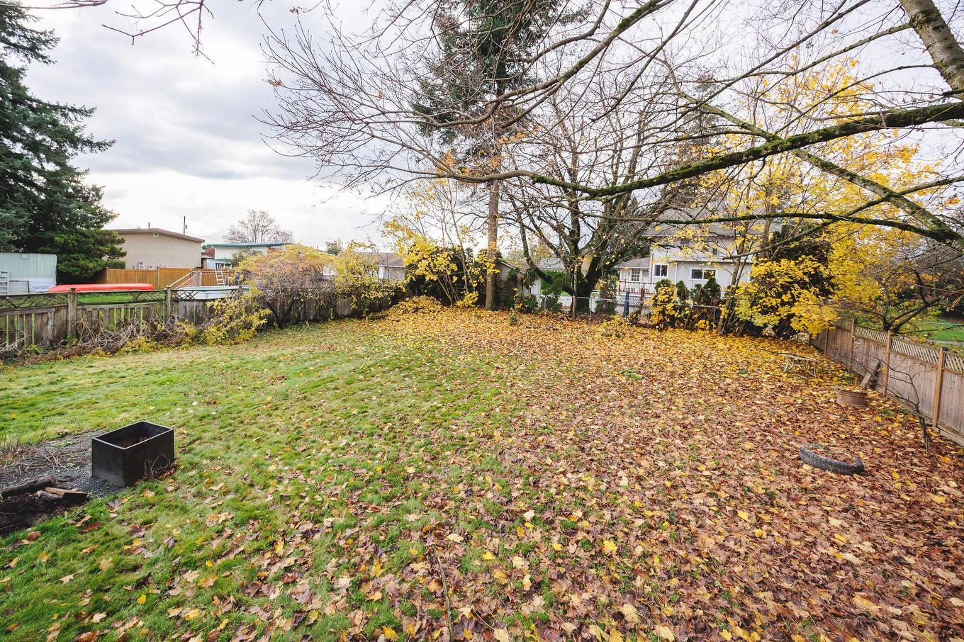 8585 Howard Crescent, Chilliwack, BC