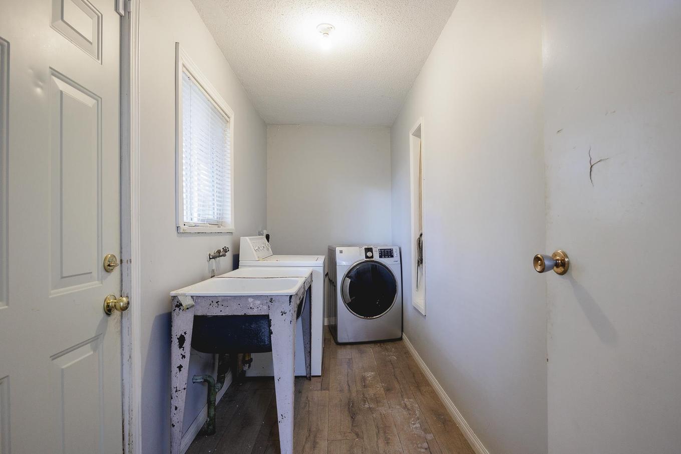 8585 Howard Crescent, Chilliwack, BC