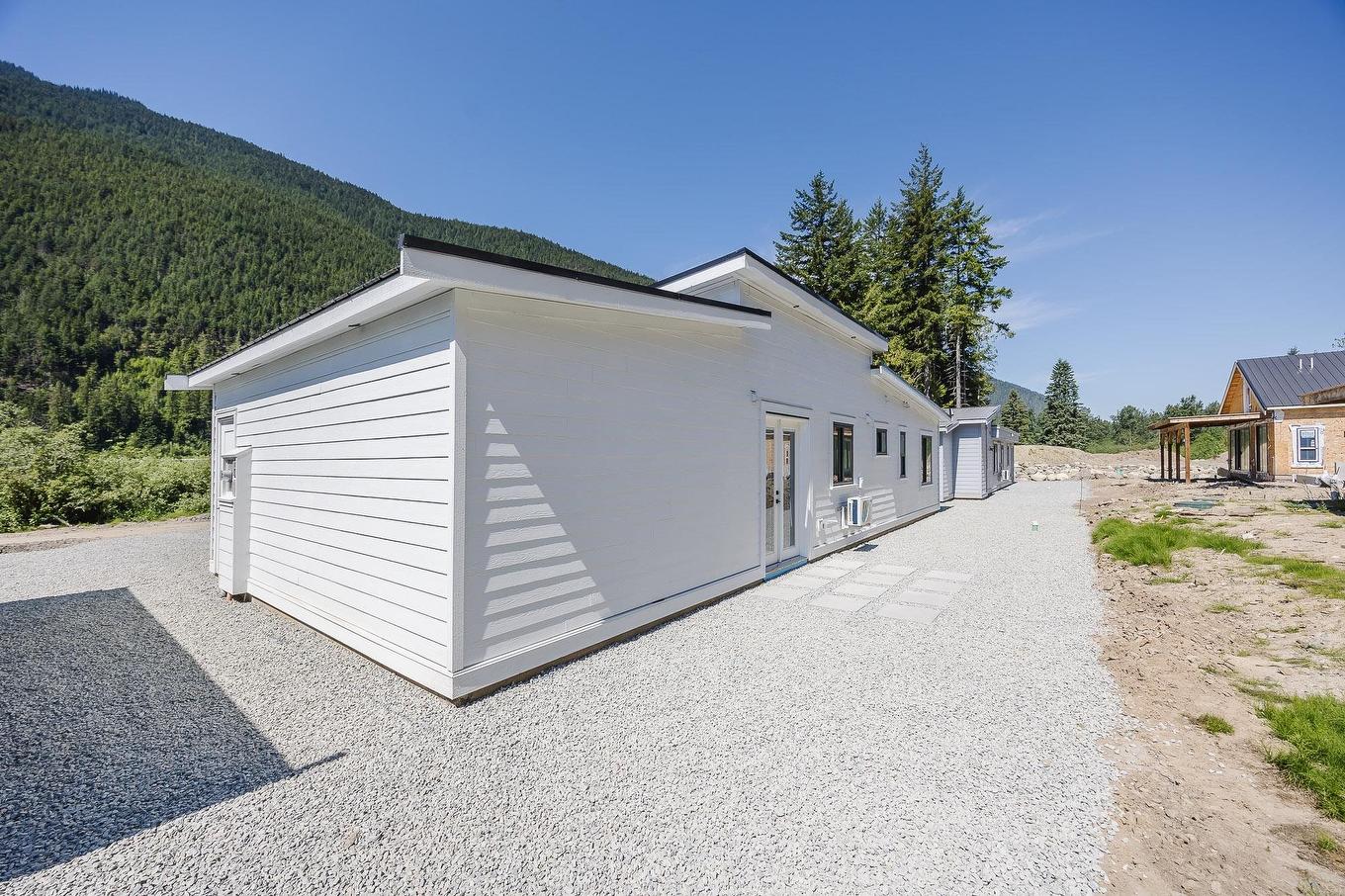 Hg 187-71358 Grove Place, Sunshine Valley, BC