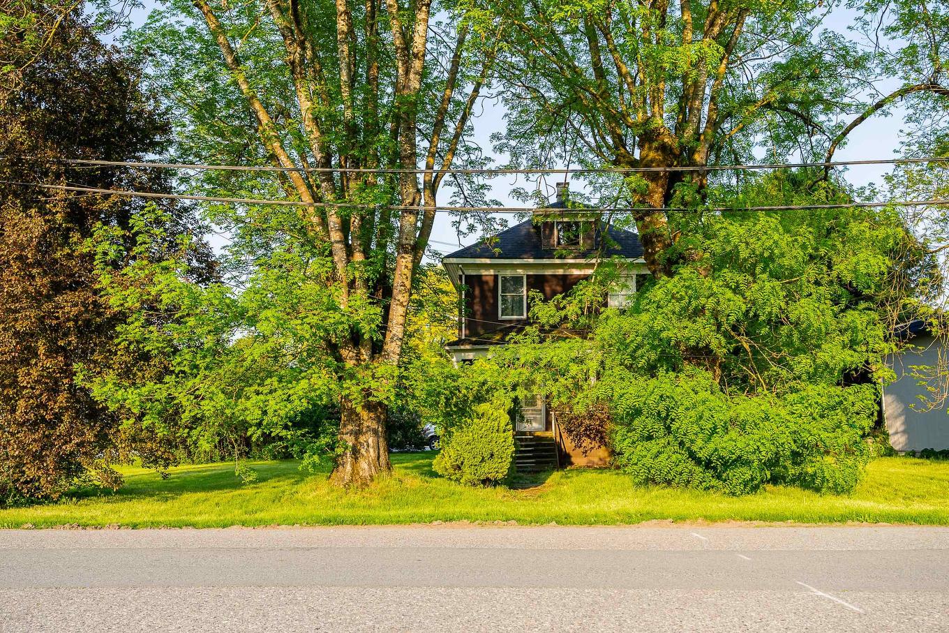 7166 Maitland Avenue, Chilliwack, BC