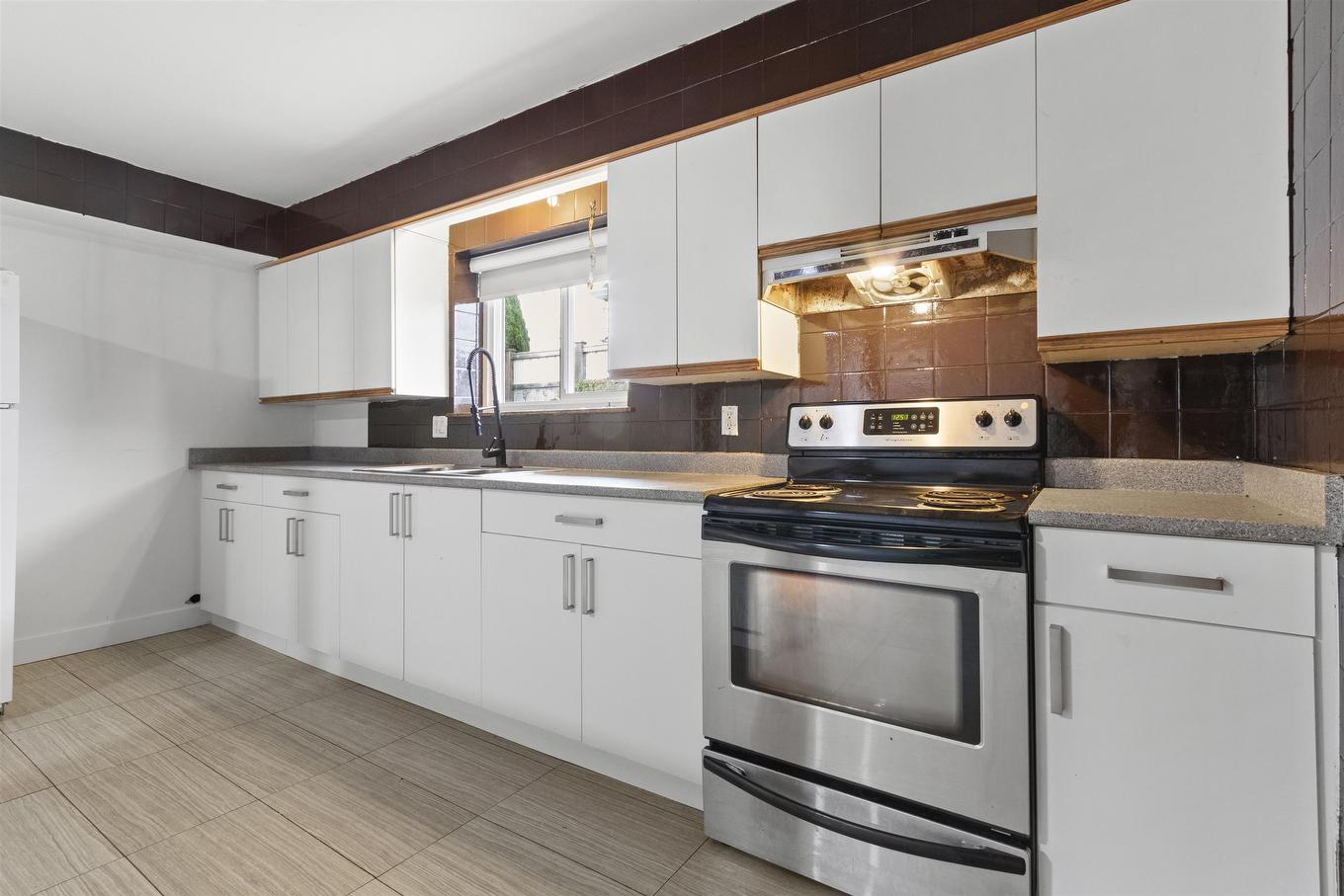 9112 Broadway Road, Chilliwack, BC