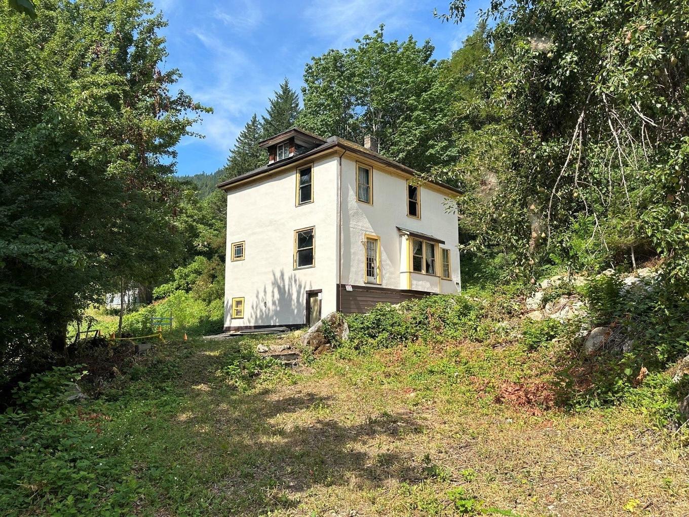 31010 Trans Canada Highway, Yale, BC