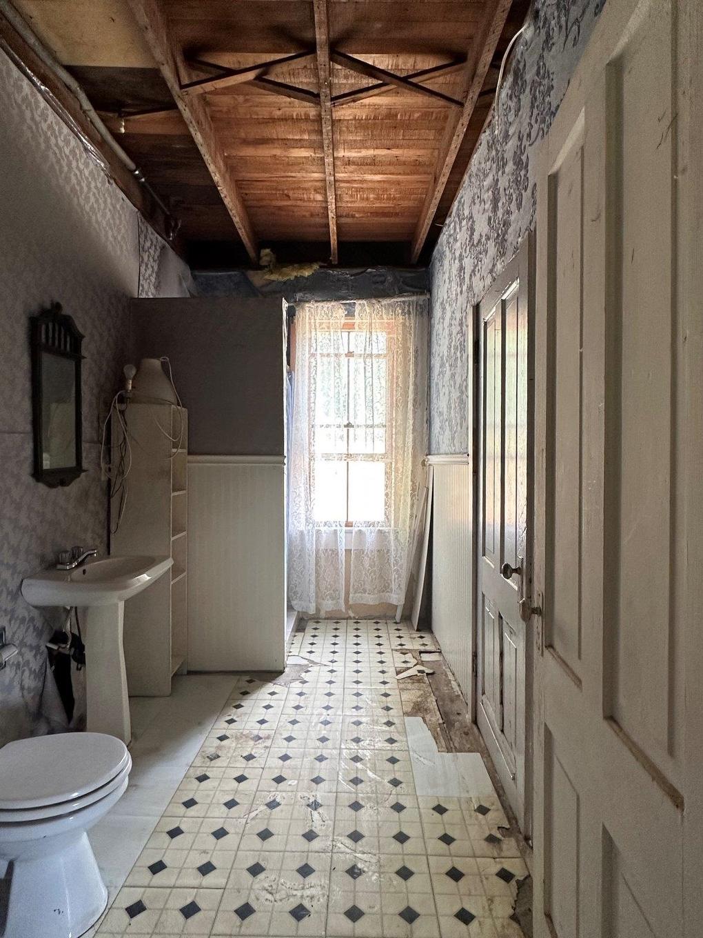 31010 Trans Canada Highway, Yale, BC