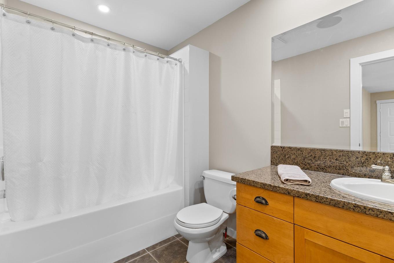 104-51096 Falls Court, Chilliwack, BC