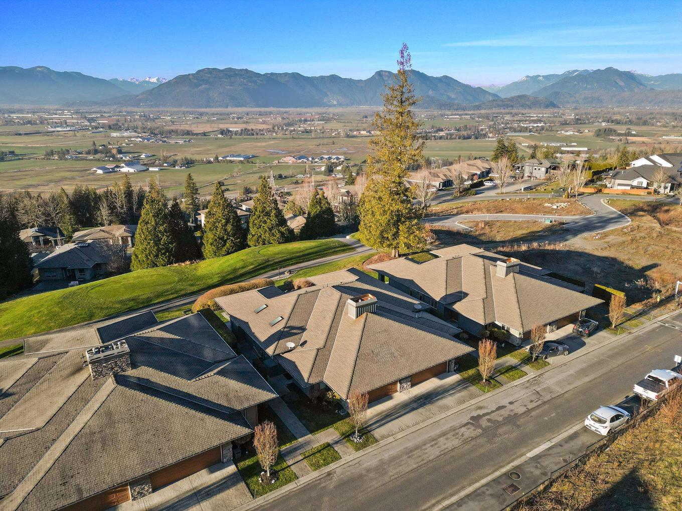 104-51096 Falls Court, Chilliwack, BC