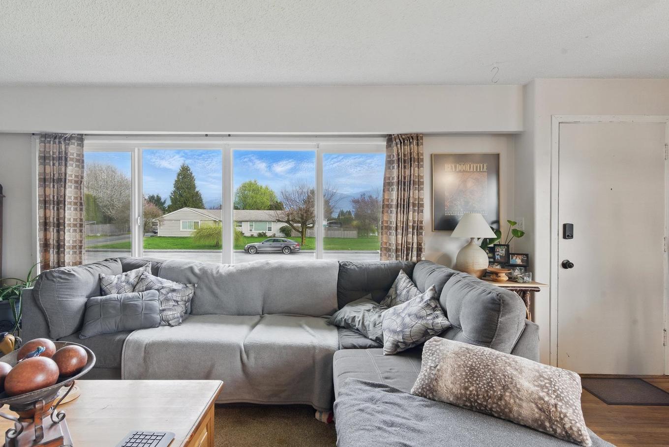 8687 Elm Drive, Chilliwack, BC