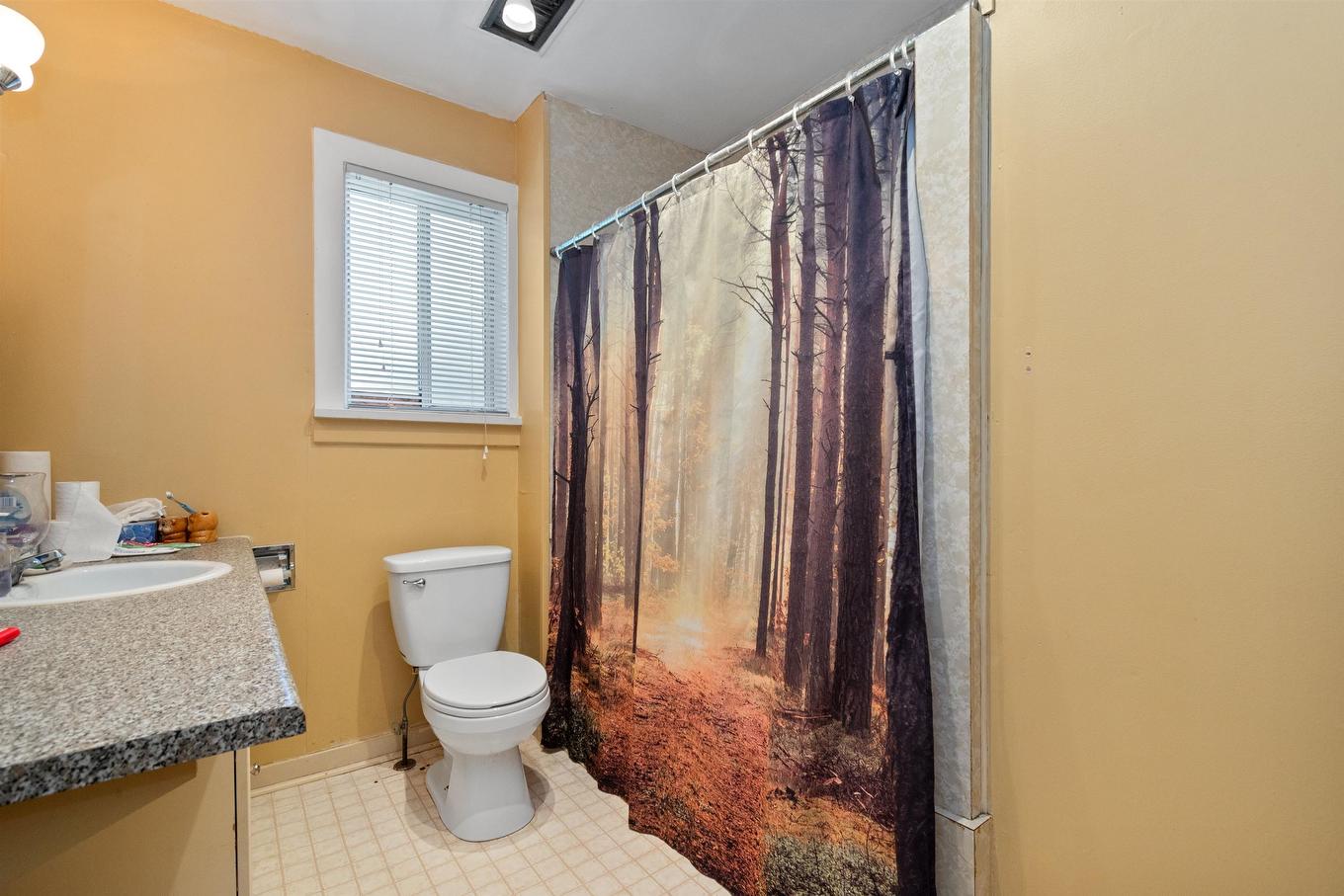 514 Commission Street, Hope, BC