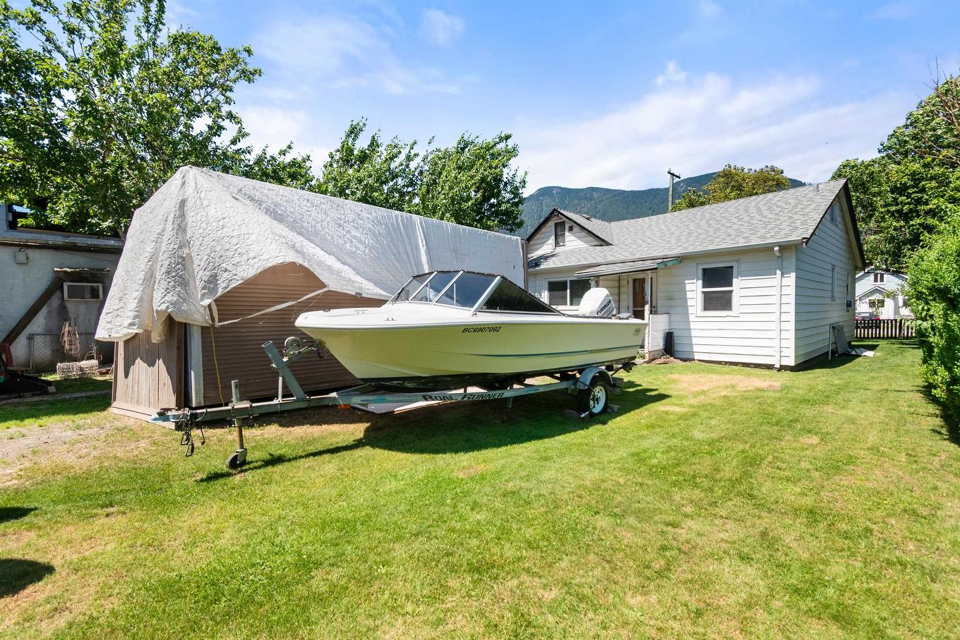 514 Commission Street, Hope, BC