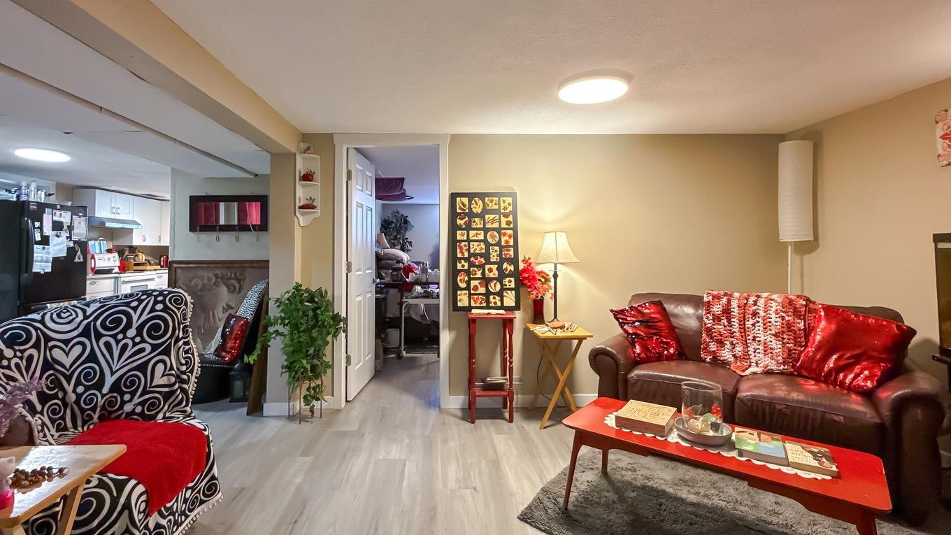 9762 Corbould Street, Chilliwack, BC