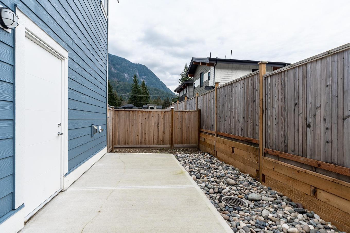 23-750 Hot Springs Road, Harrison Hot Springs, BC