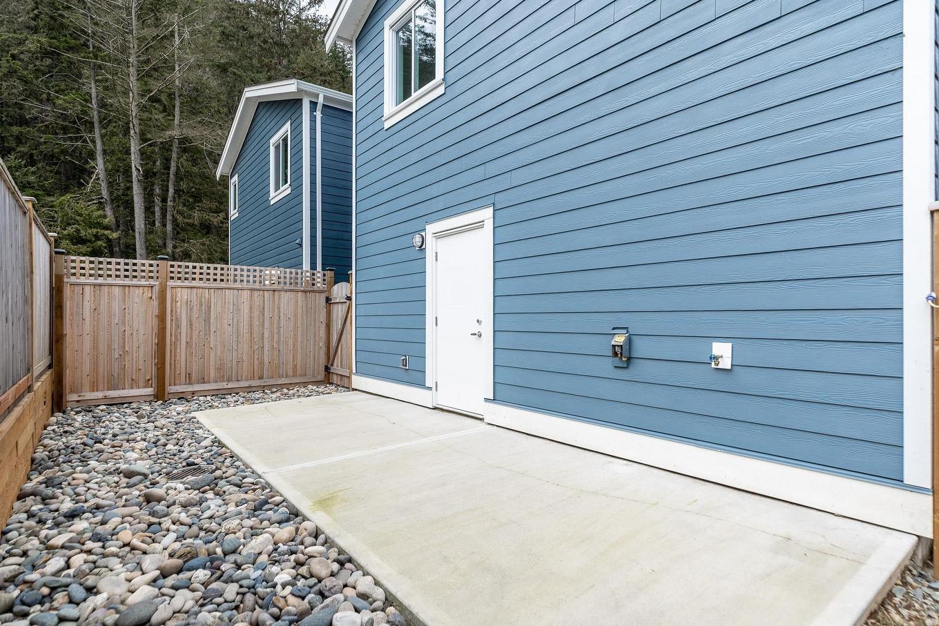 23-750 Hot Springs Road, Harrison Hot Springs, BC