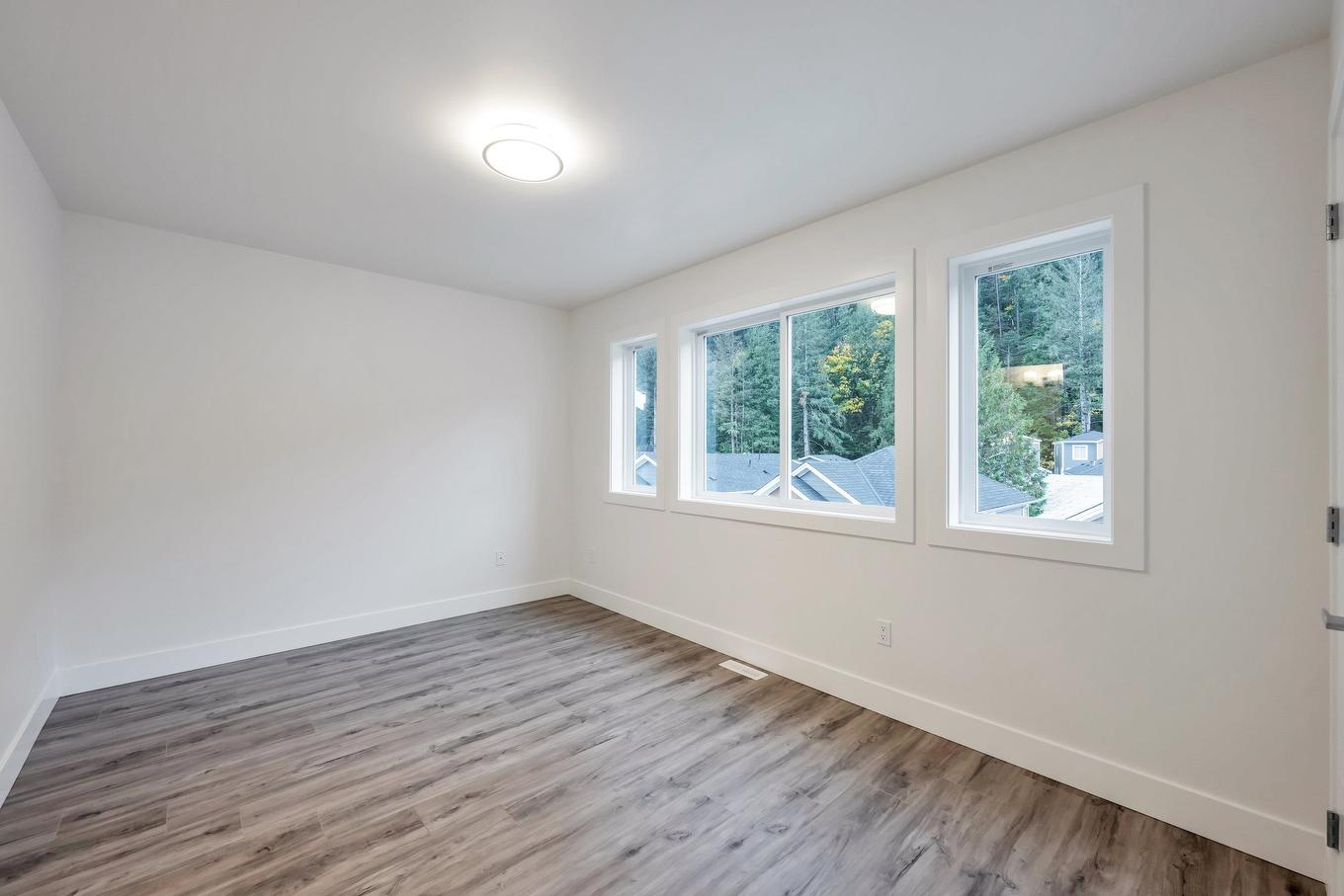 34-750 Hot Springs Road Street, Harrison Hot Springs, BC