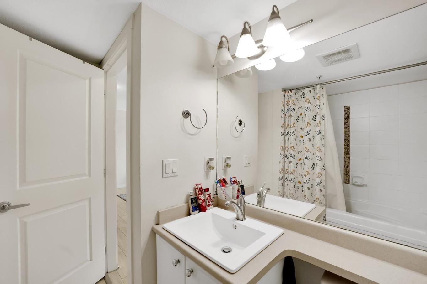 307-45555 Yale Road, Chilliwack, BC