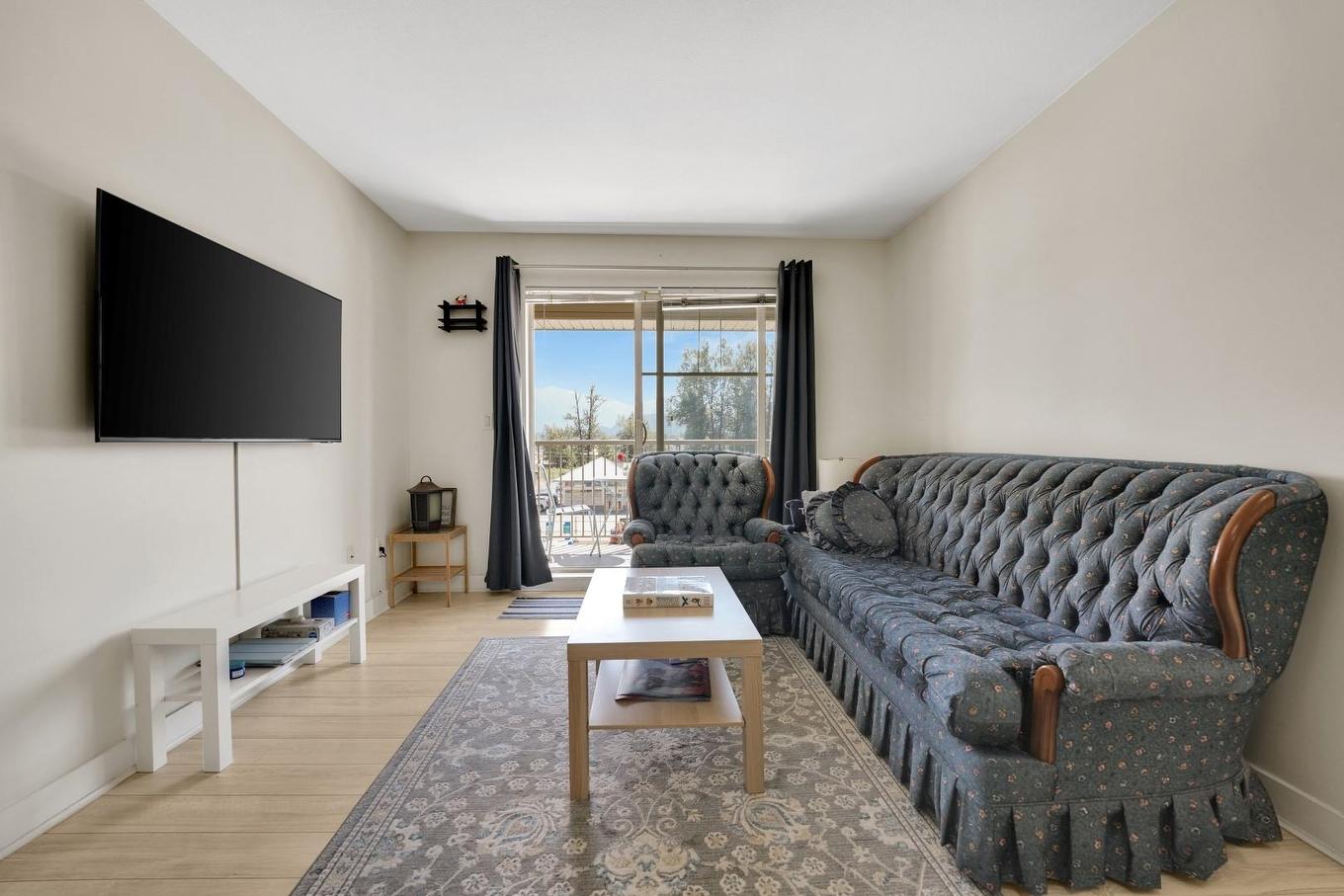 307-45555 Yale Road, Chilliwack, BC