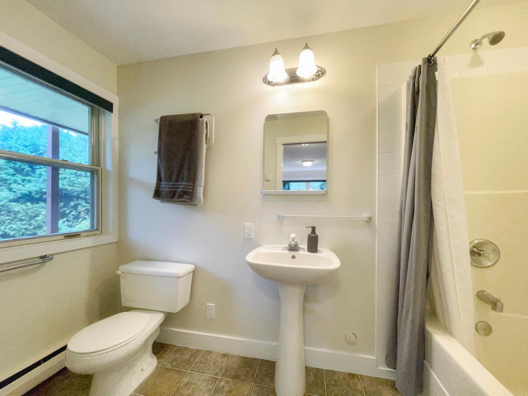 3048 Hot Springs Road, Agassiz, BC