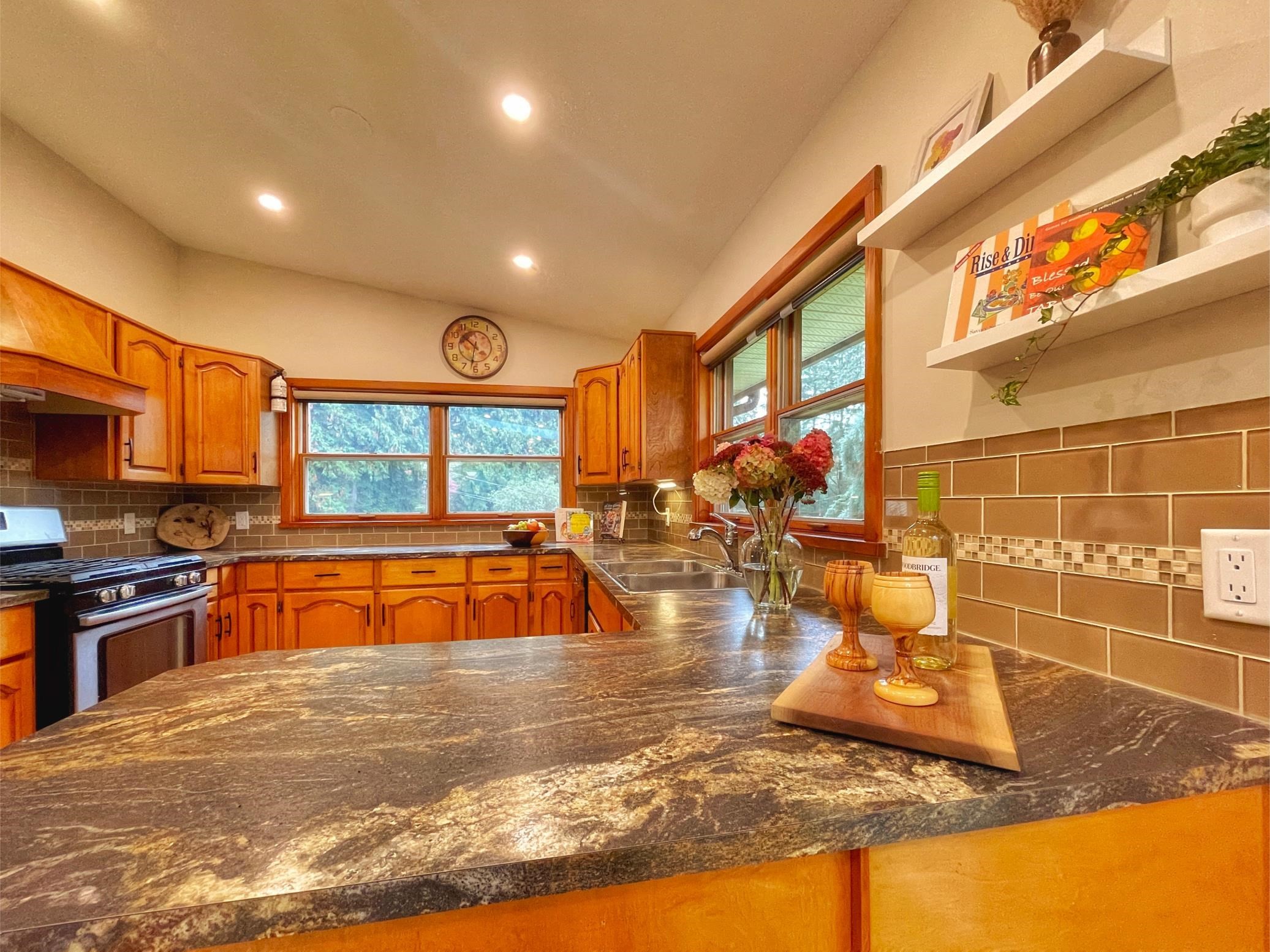 3048 Hot Springs Road, Agassiz, BC