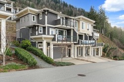 4-6026 Lindeman Street Chilliwack, BC V2R 0W1