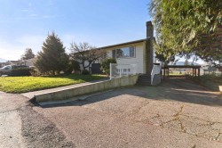 6485 Silverthorne Road Chilliwack, BC V2R 2N6