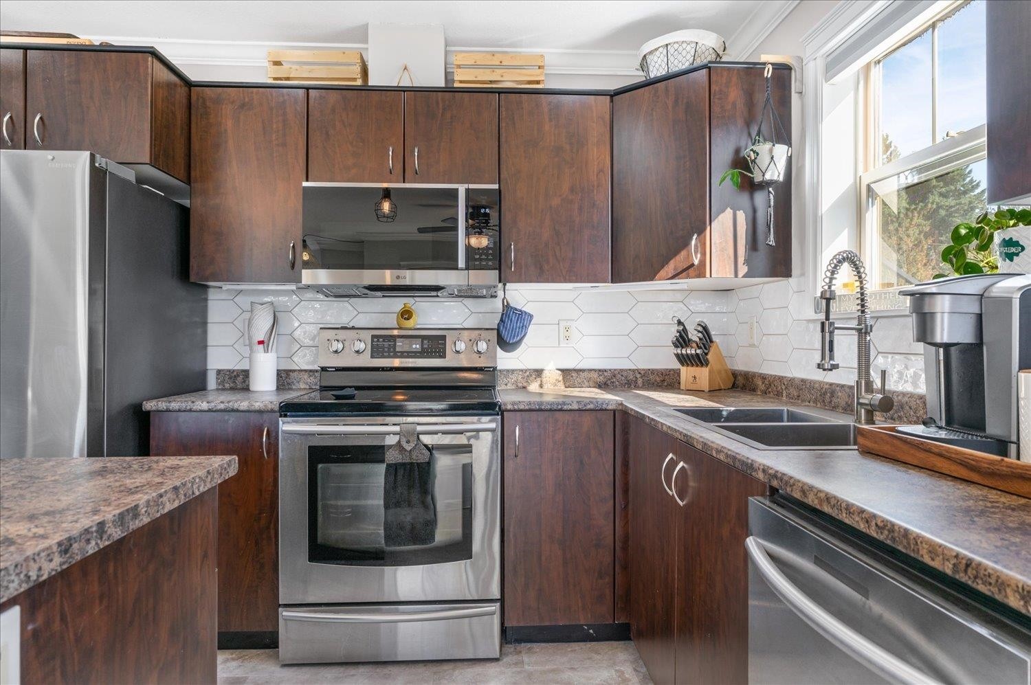 106-45535 Spadina Avenue, Chilliwack, BC