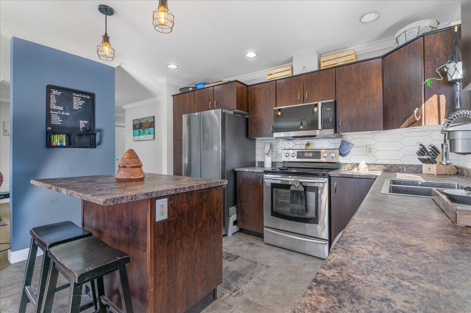 106-45535 Spadina Avenue, Chilliwack, BC