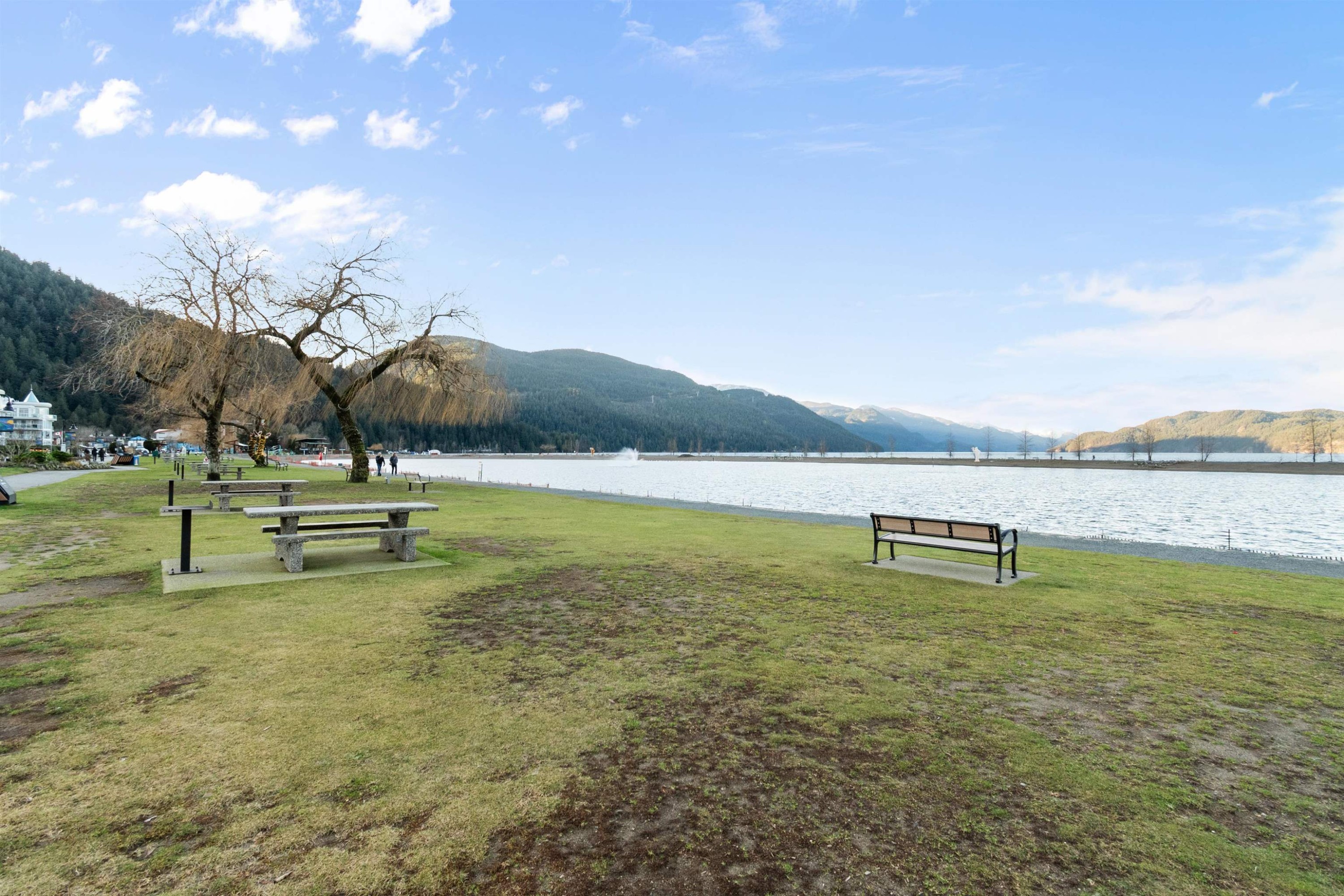 9-450 Esplanade Avenue, Harrison Hot Springs, BC