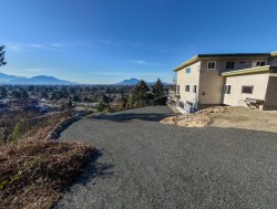 9890 Quarry Road Chilliwack, BC V2P 3M2