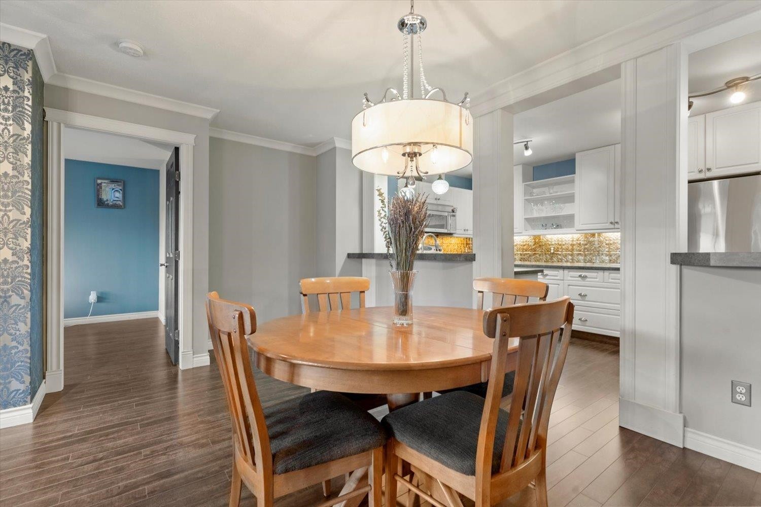 1601-5260 Goldspring Place, Chilliwack, BC