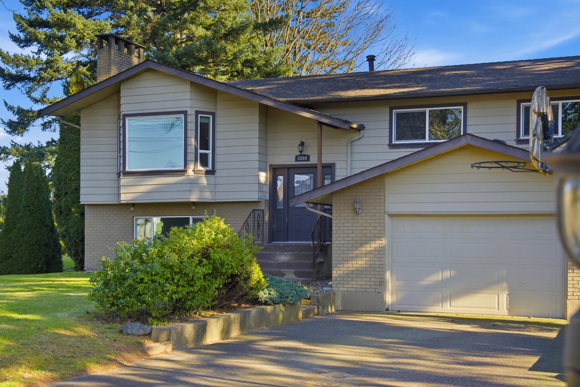 5890 Carter Road, Chilliwack, BC