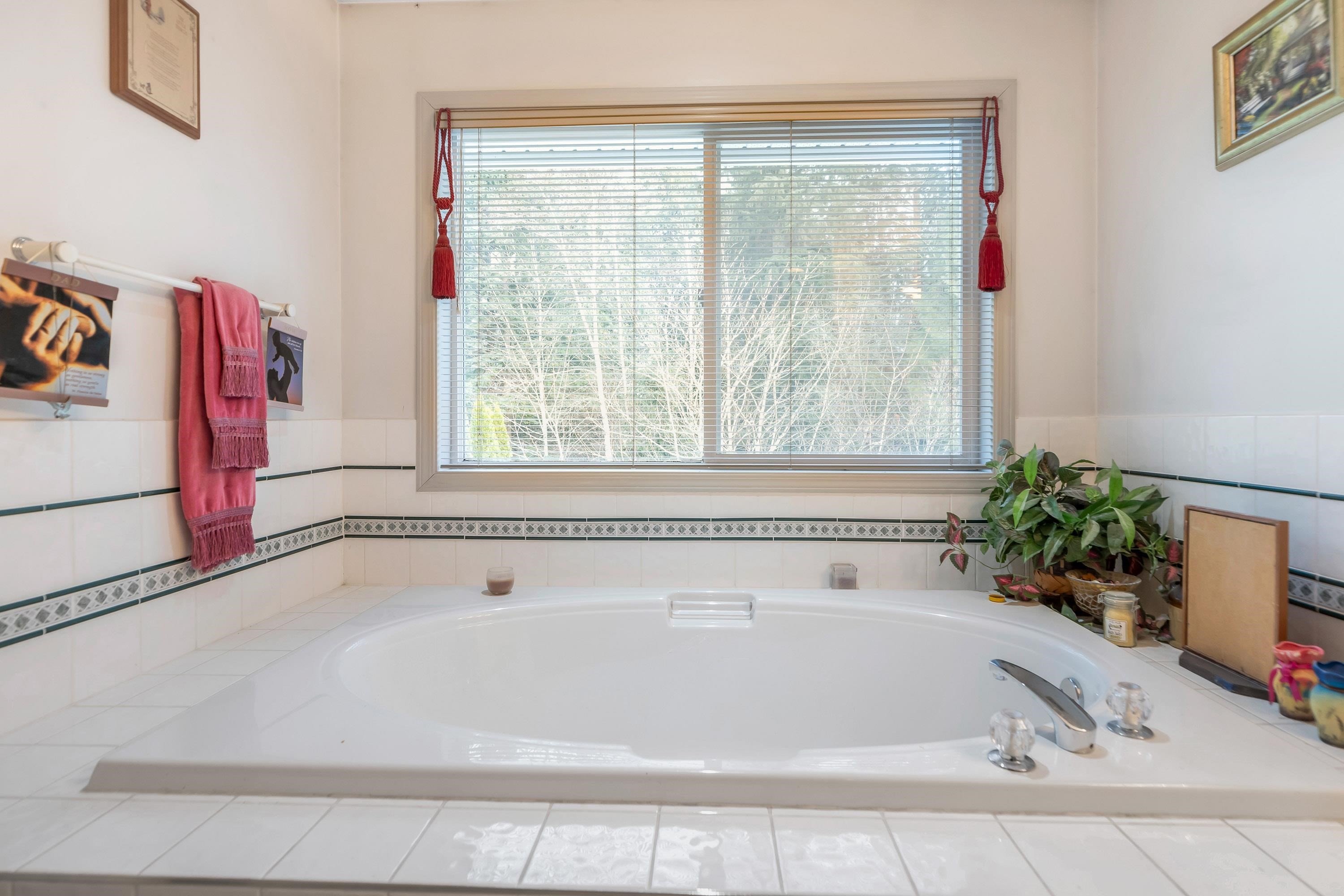 223 Balsam Avenue, Harrison Hot Springs, BC