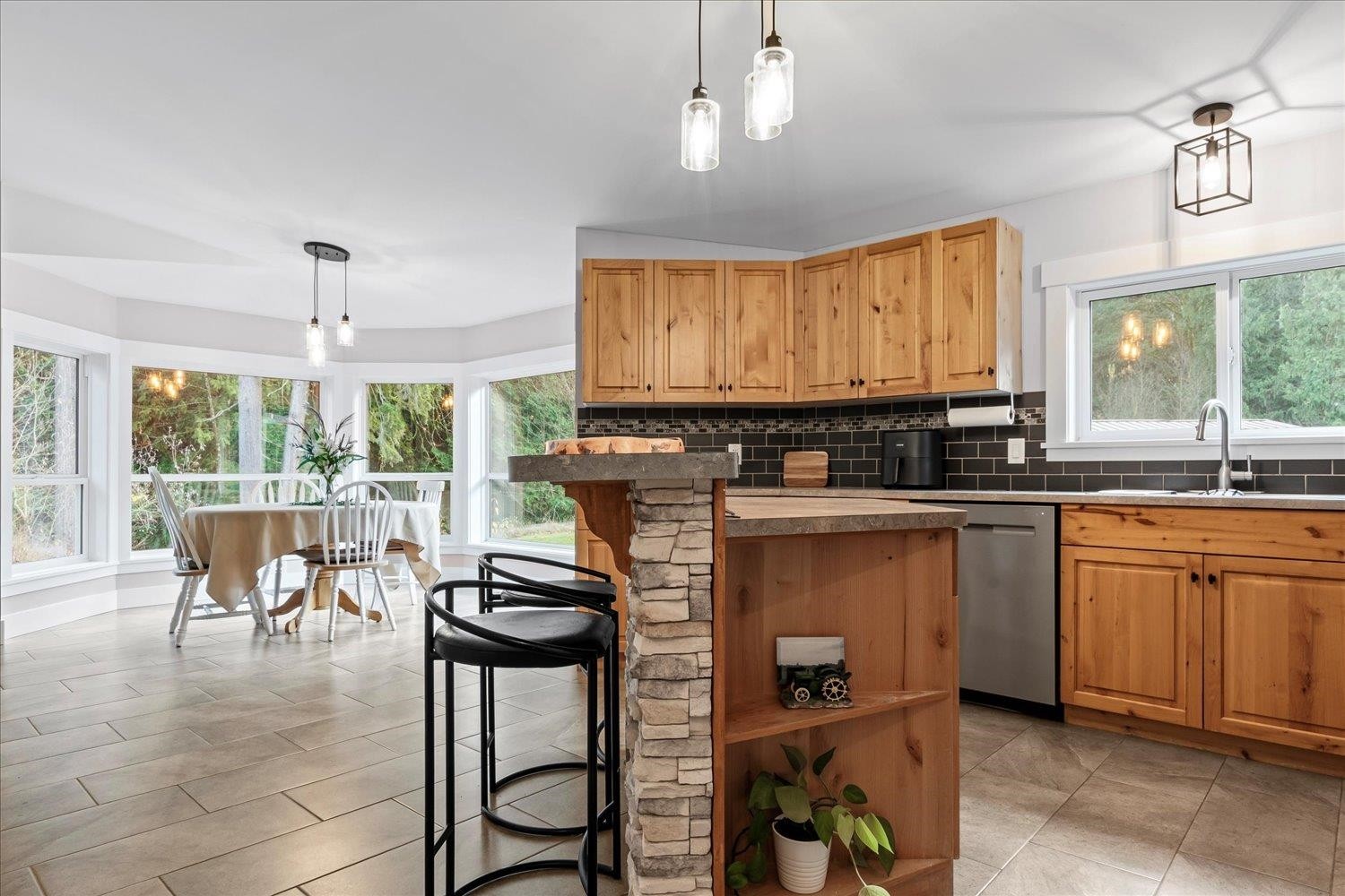 6800 Hinkley Road, Chilliwack, BC