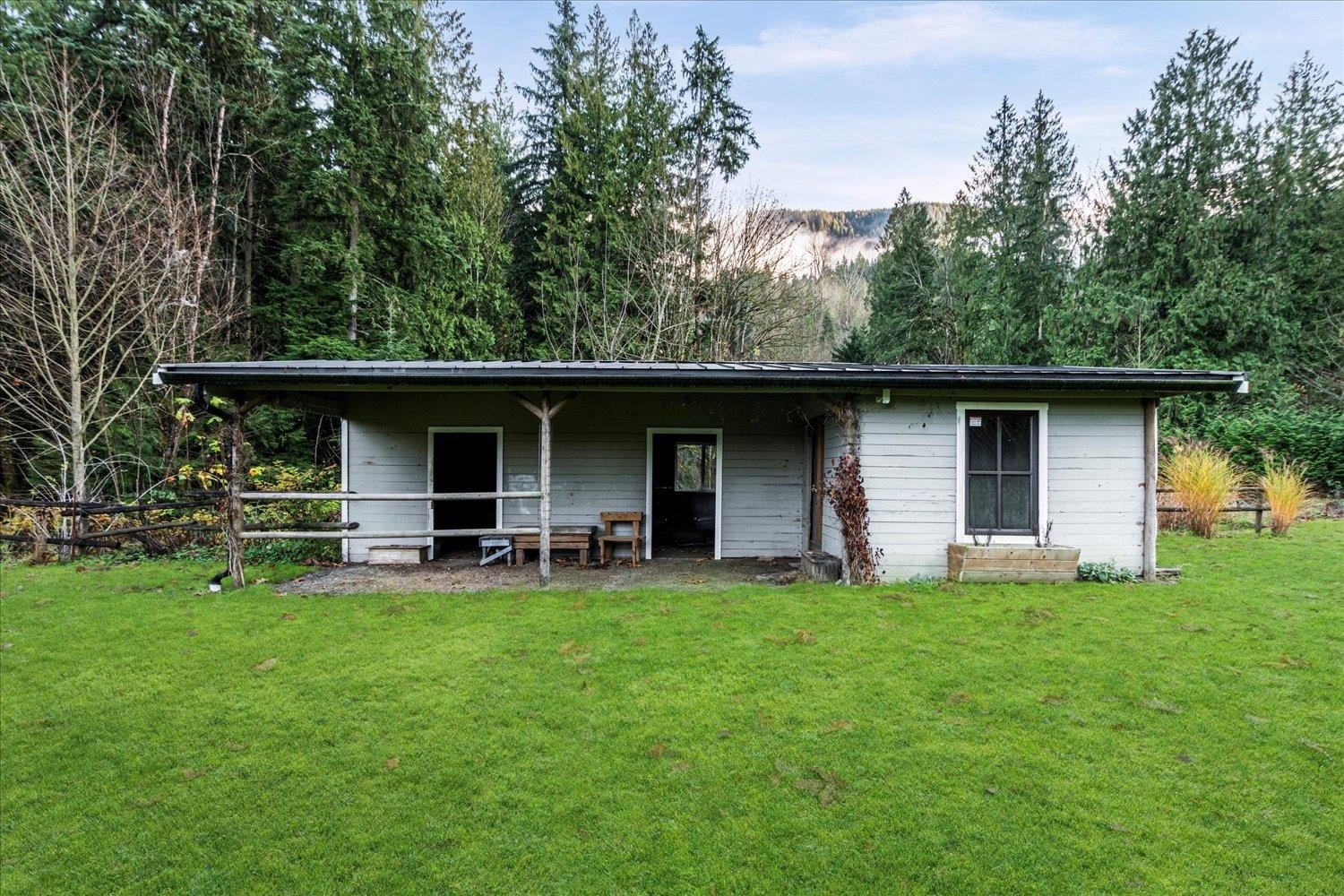 6800 Hinkley Road, Chilliwack, BC