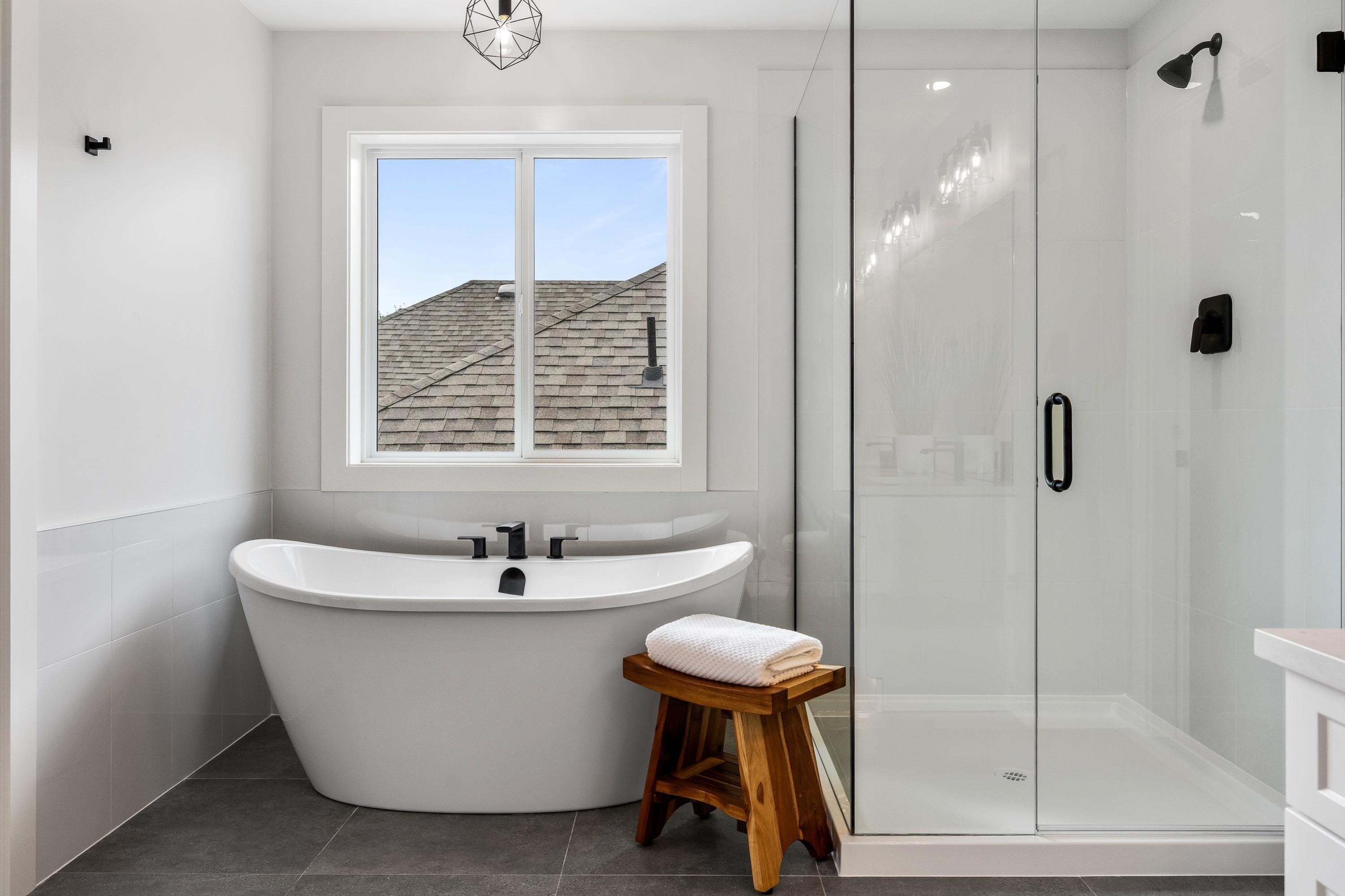 7142 Rochester Avenue, Chilliwack, BC