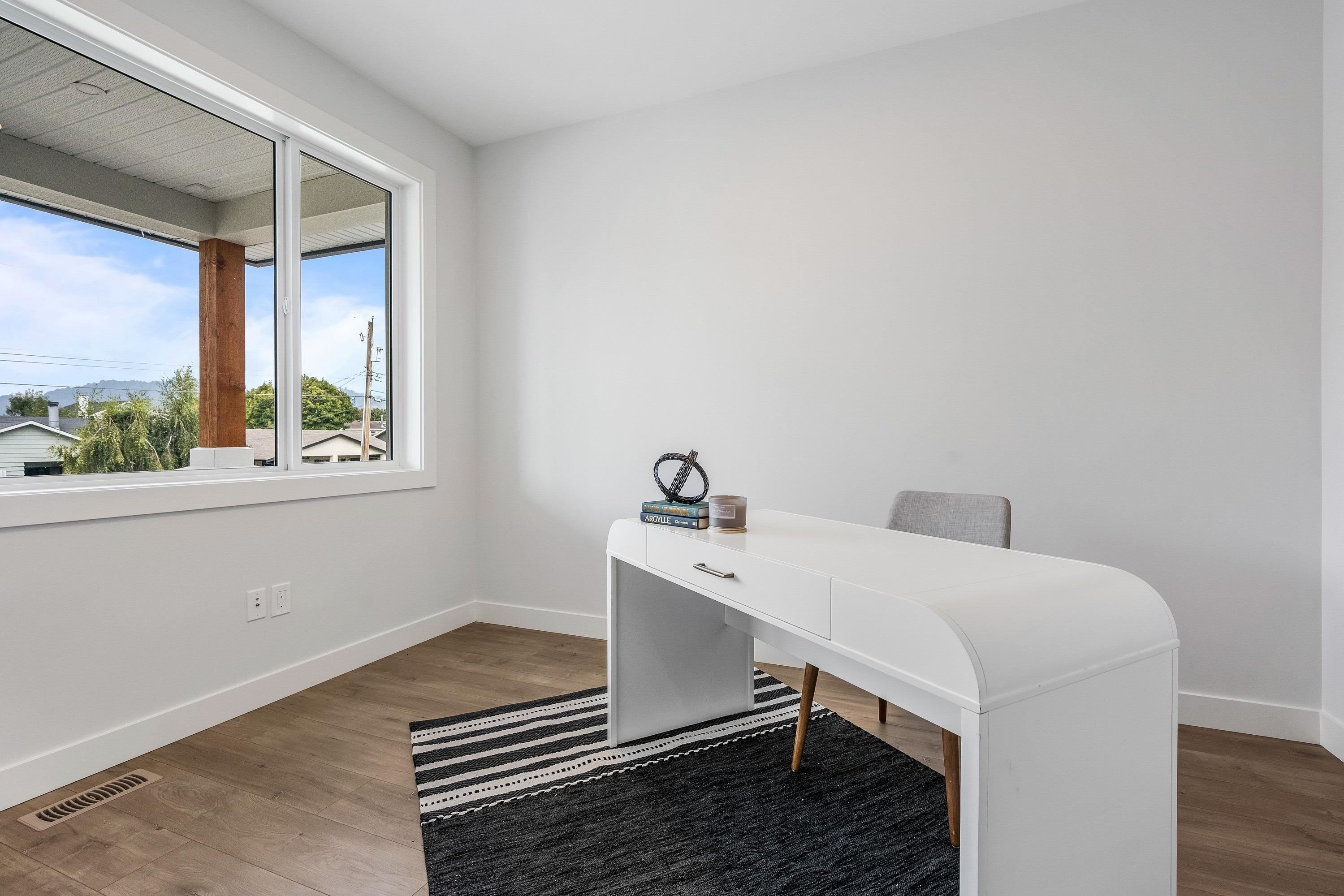 7142 Rochester Avenue, Chilliwack, BC