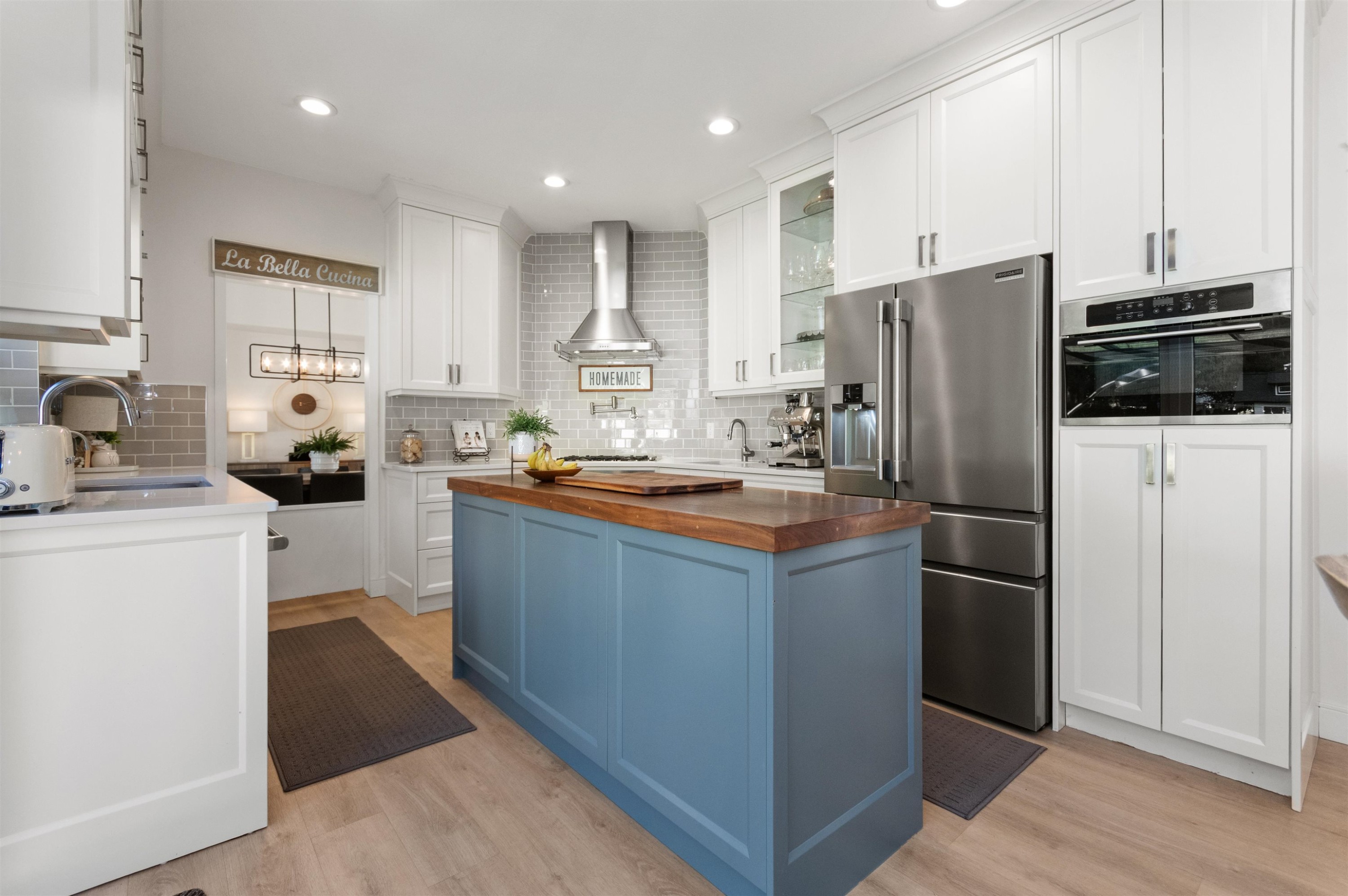 45615 Rachael Place, Cultus Lake, BC