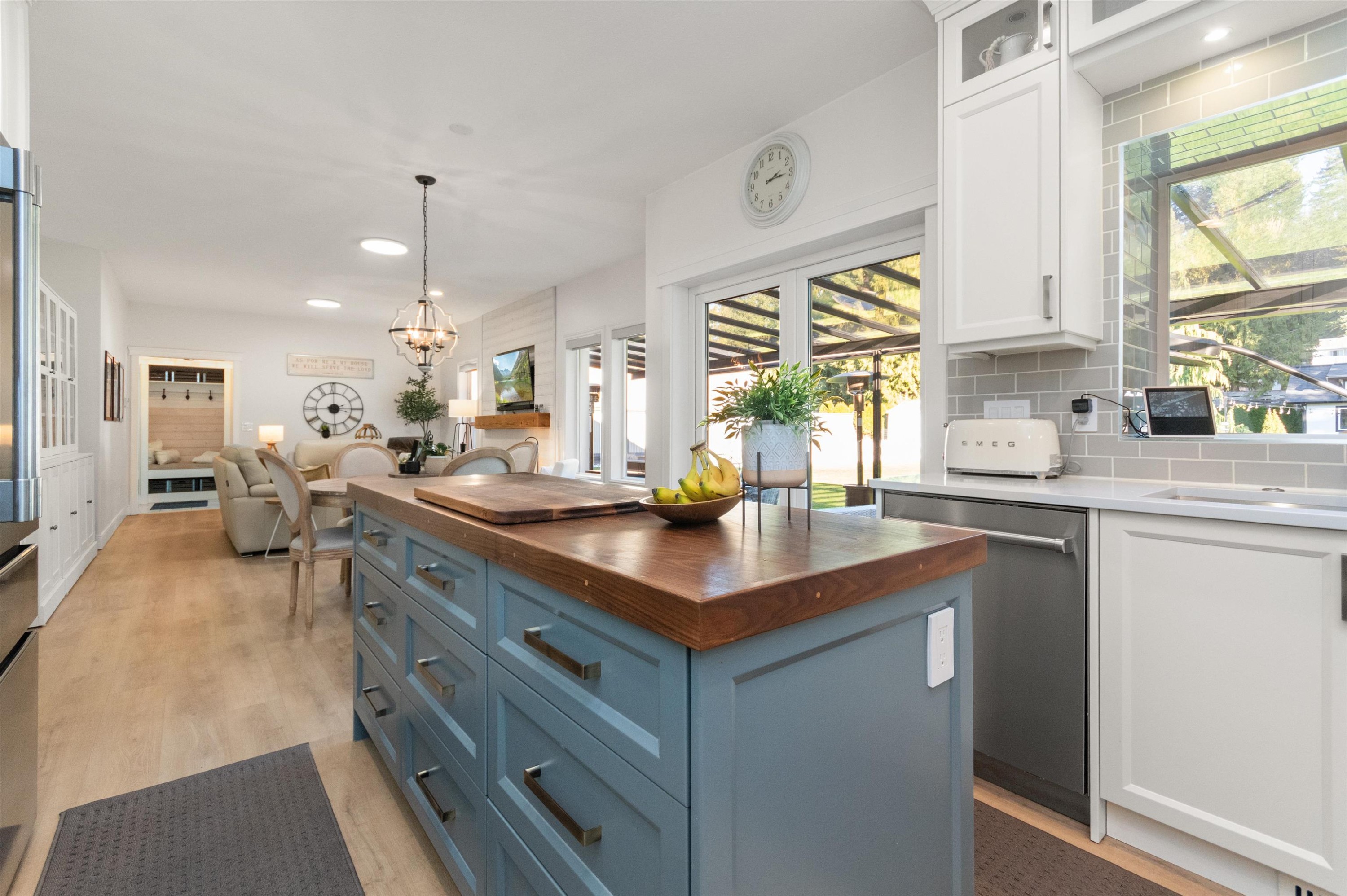 45615 Rachael Place, Cultus Lake, BC