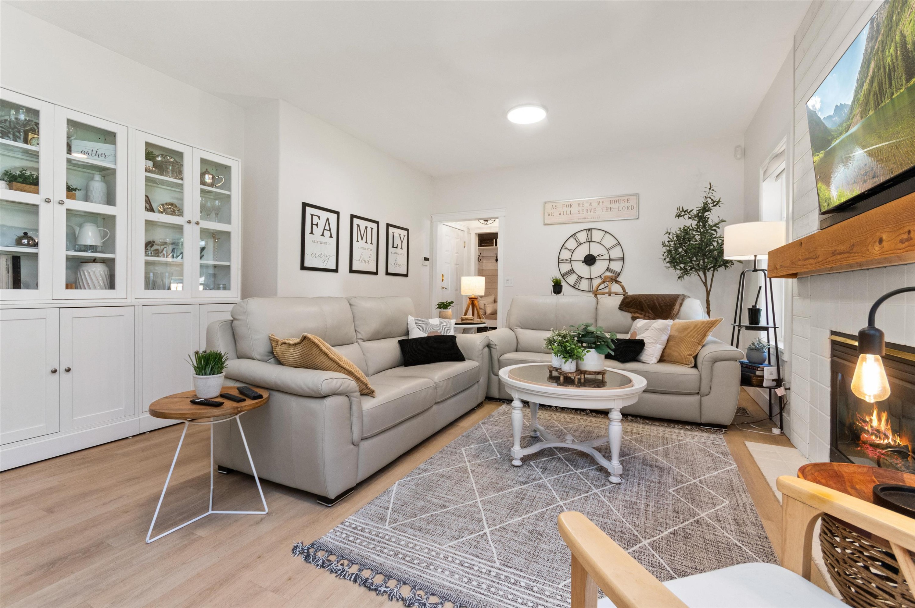 45615 Rachael Place, Cultus Lake, BC