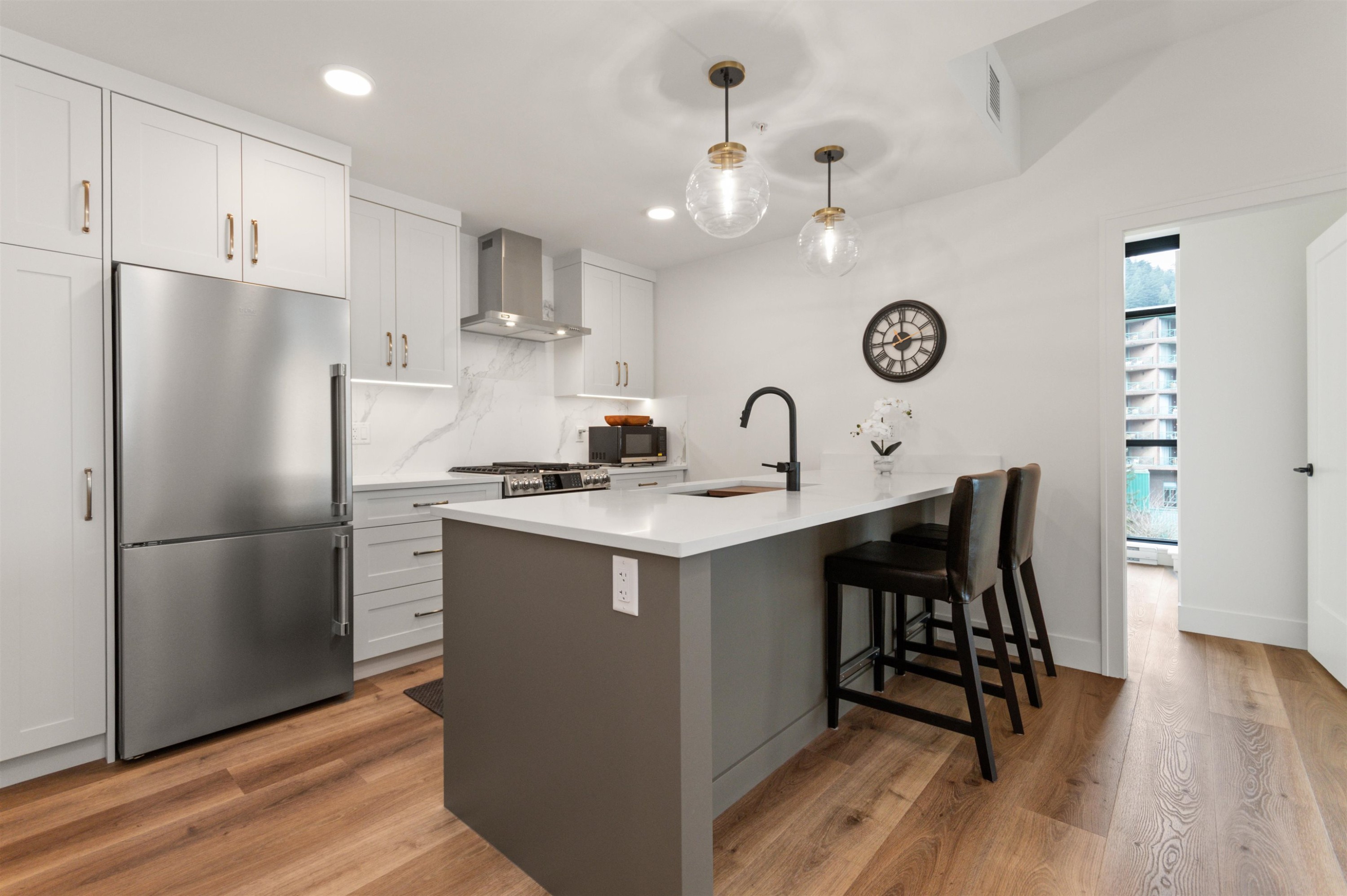 508-120 Esplanade Avenue, Harrison Hot Springs, BC