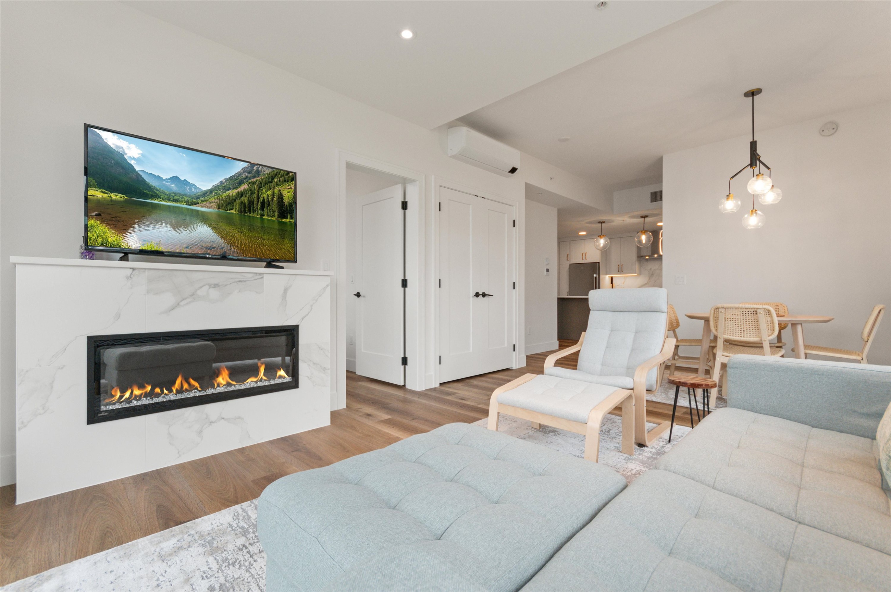 508-120 Esplanade Avenue, Harrison Hot Springs, BC