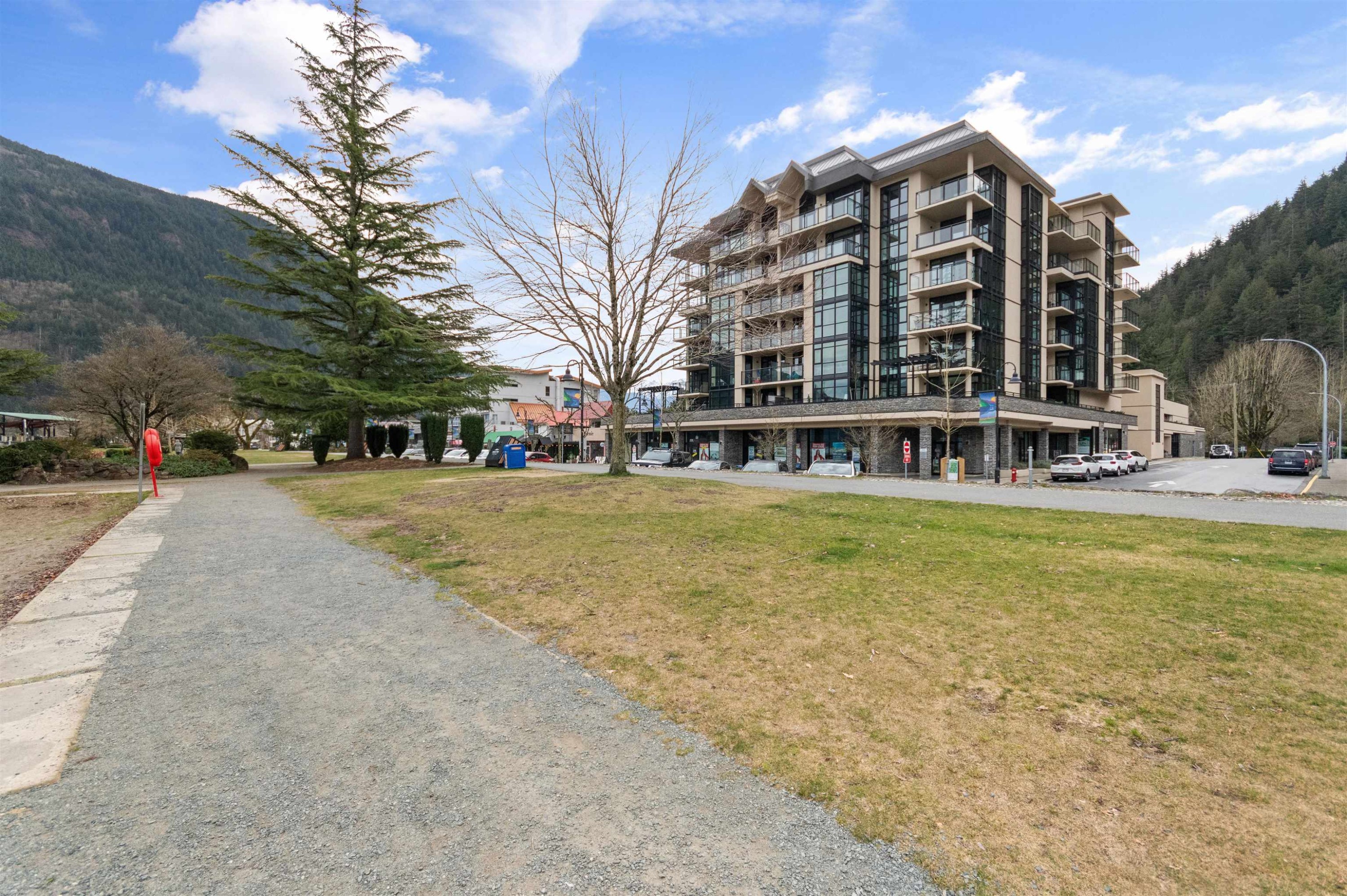 508-120 Esplanade Avenue, Harrison Hot Springs, BC