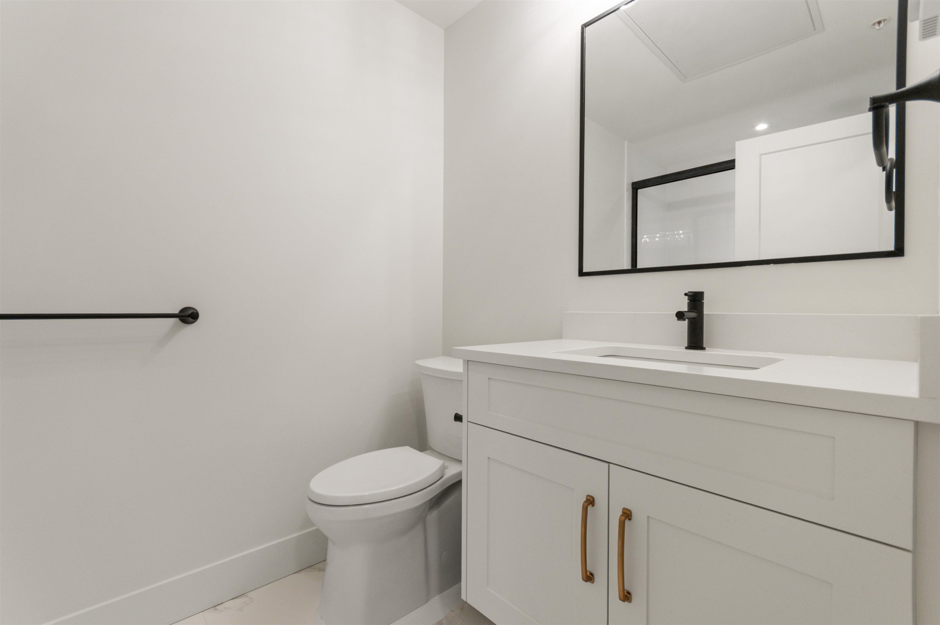 508-120 Esplanade Avenue, Harrison Hot Springs, BC