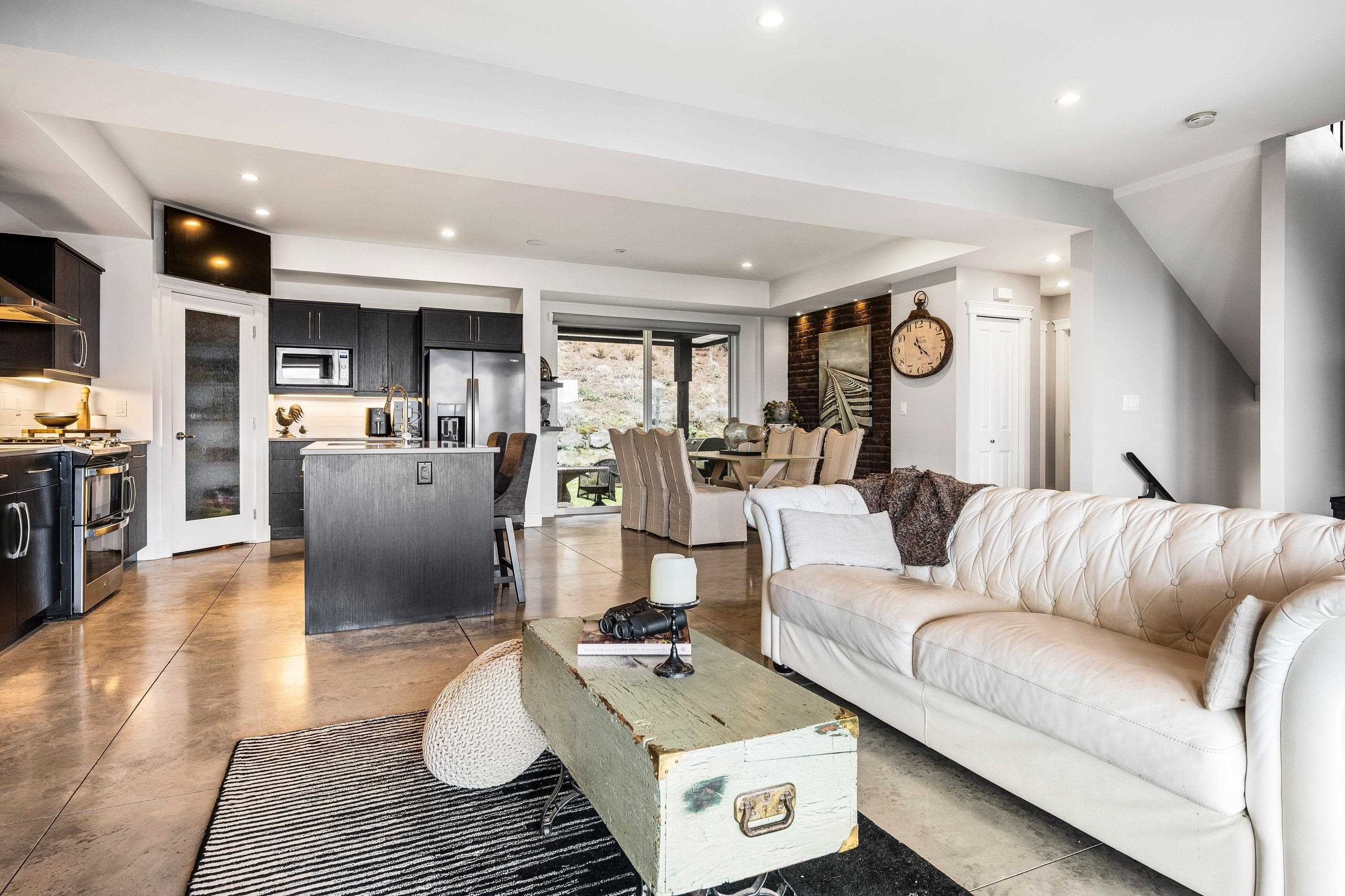 5480 Maclachlan Place, Chilliwack, BC