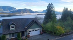 43726 Alameda Drive Chilliwack, BC V2R 0J9