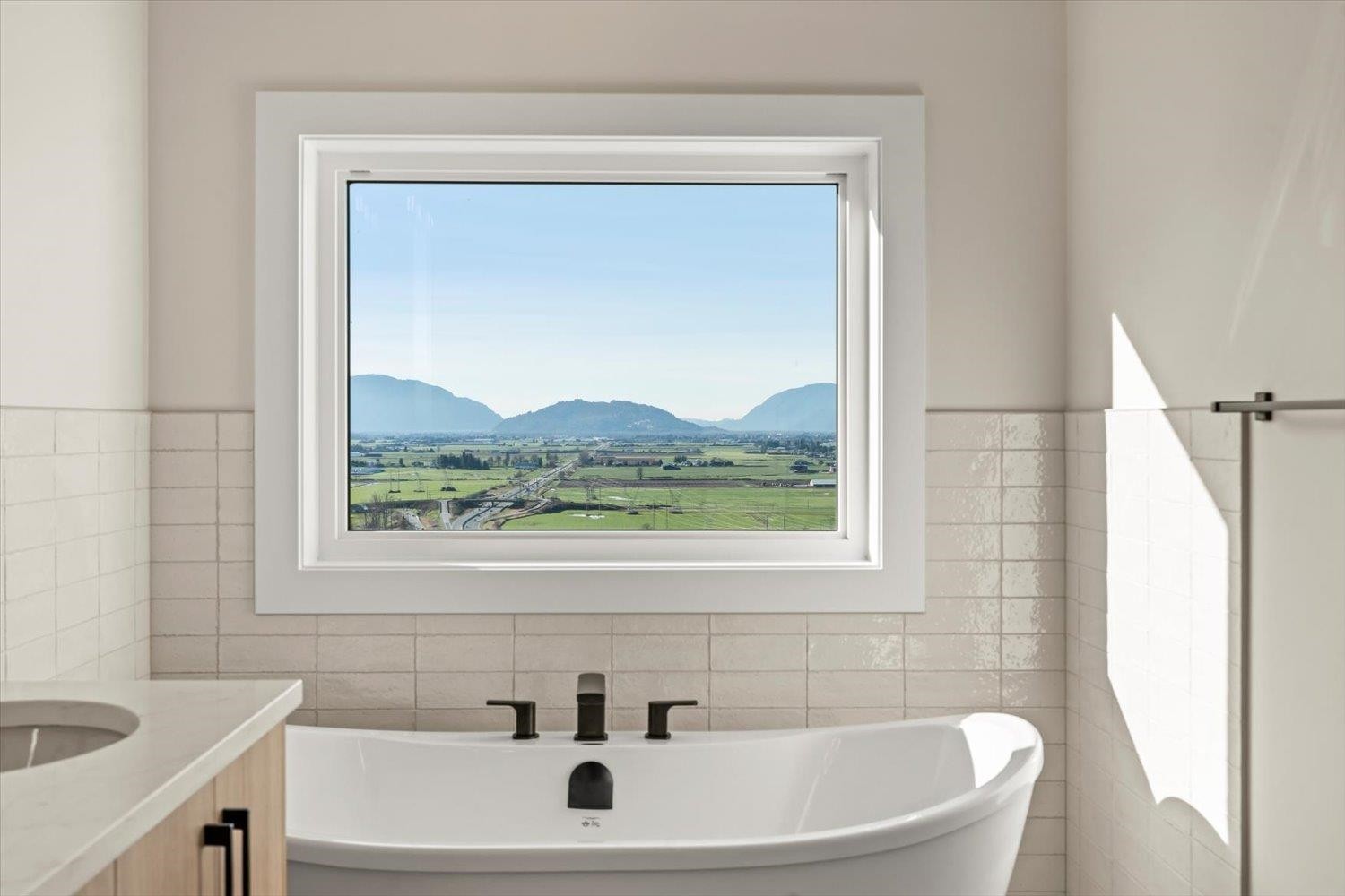 8517 Nixon Road, Chilliwack, BC