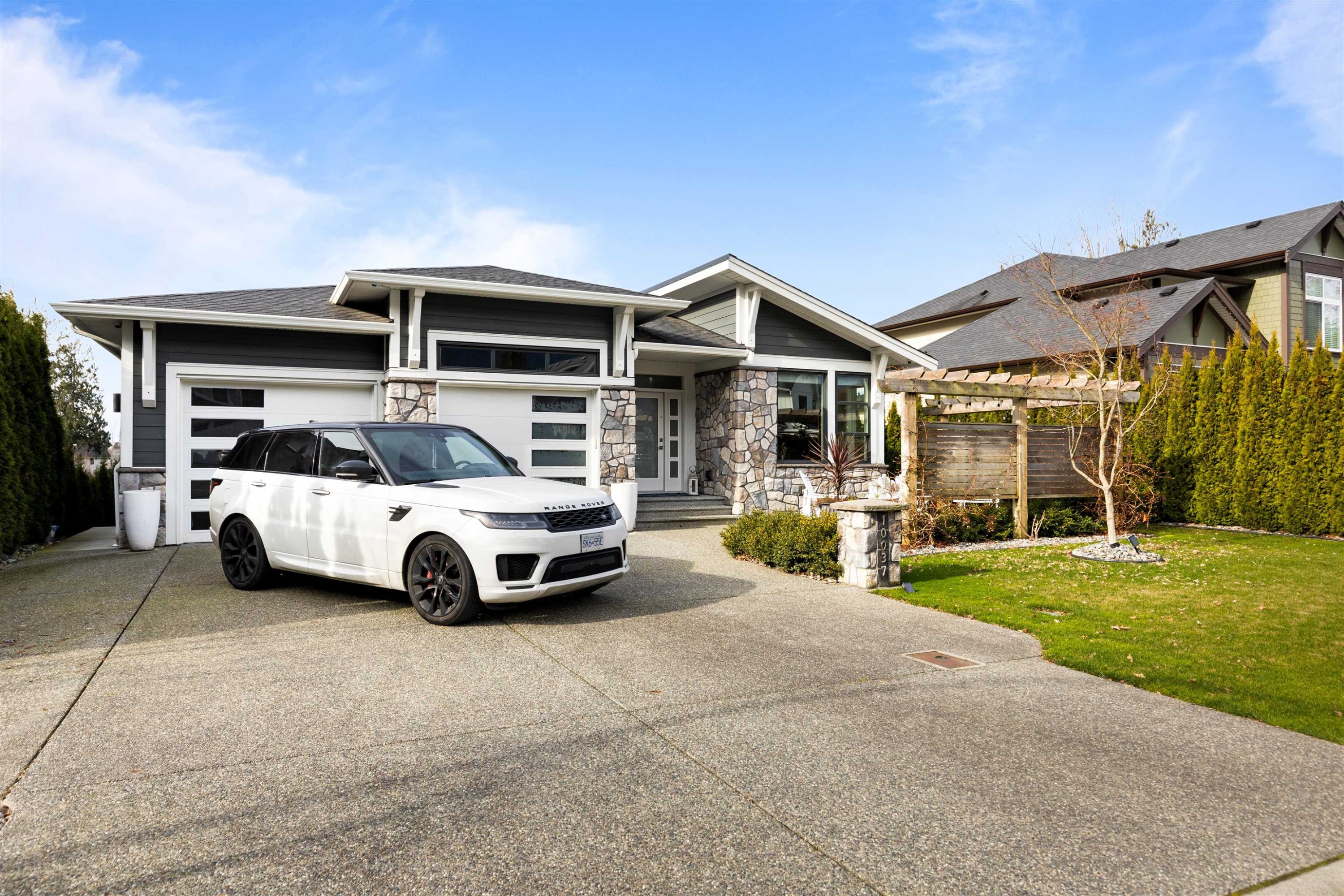 10037 Magnolia Place, Rosedale, BC