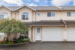 4-9486 Woodbine Street Chilliwack, BC V2P 5S4